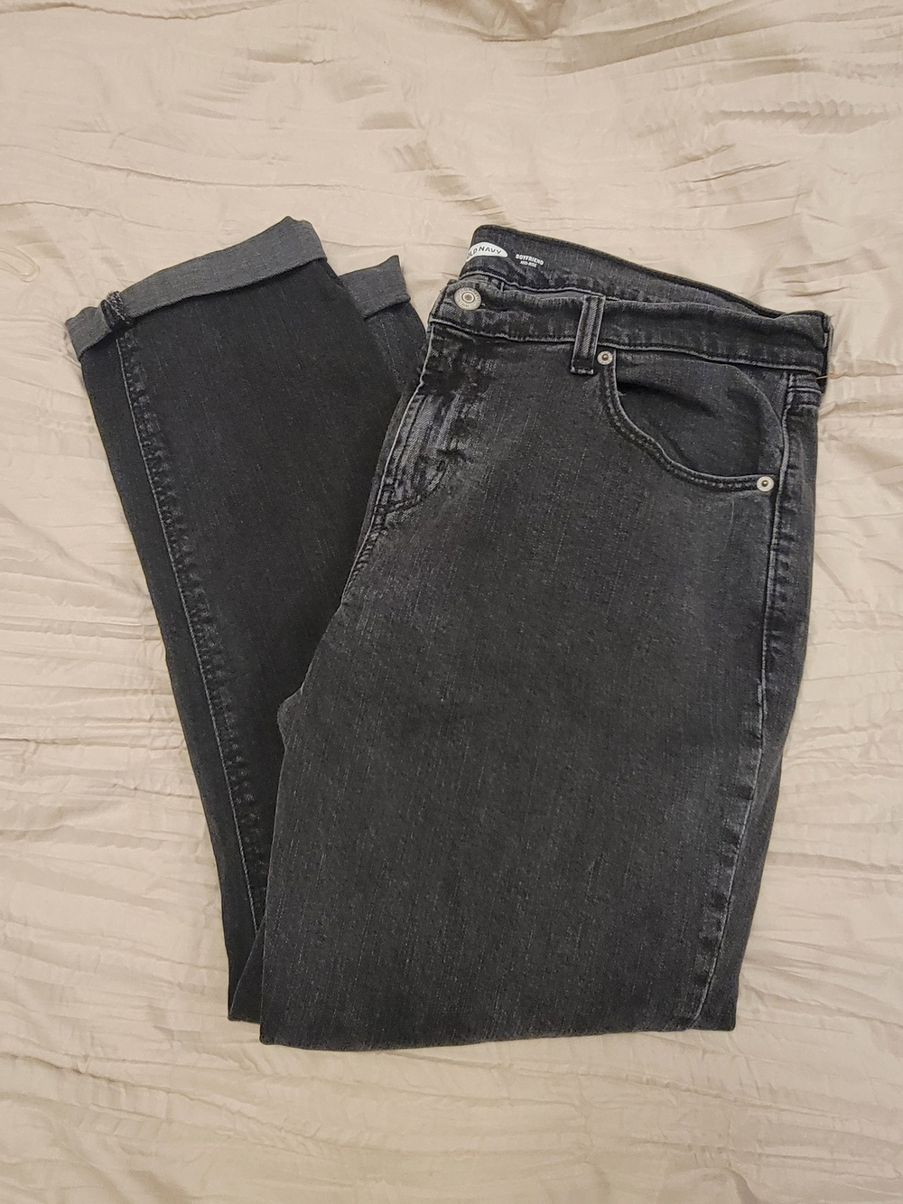 Old Navy Women’s Boyfriend Midrise Charcoal Skinny Jeans